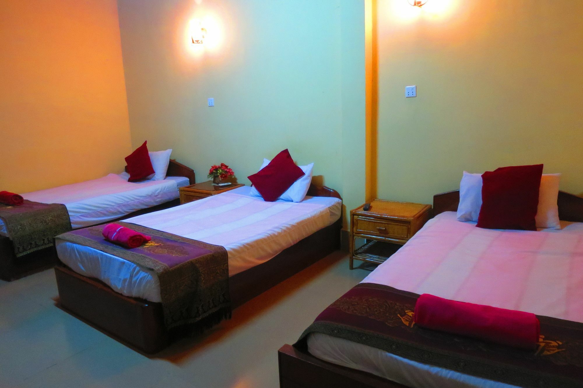 Kampot Guesthouse Exterior photo